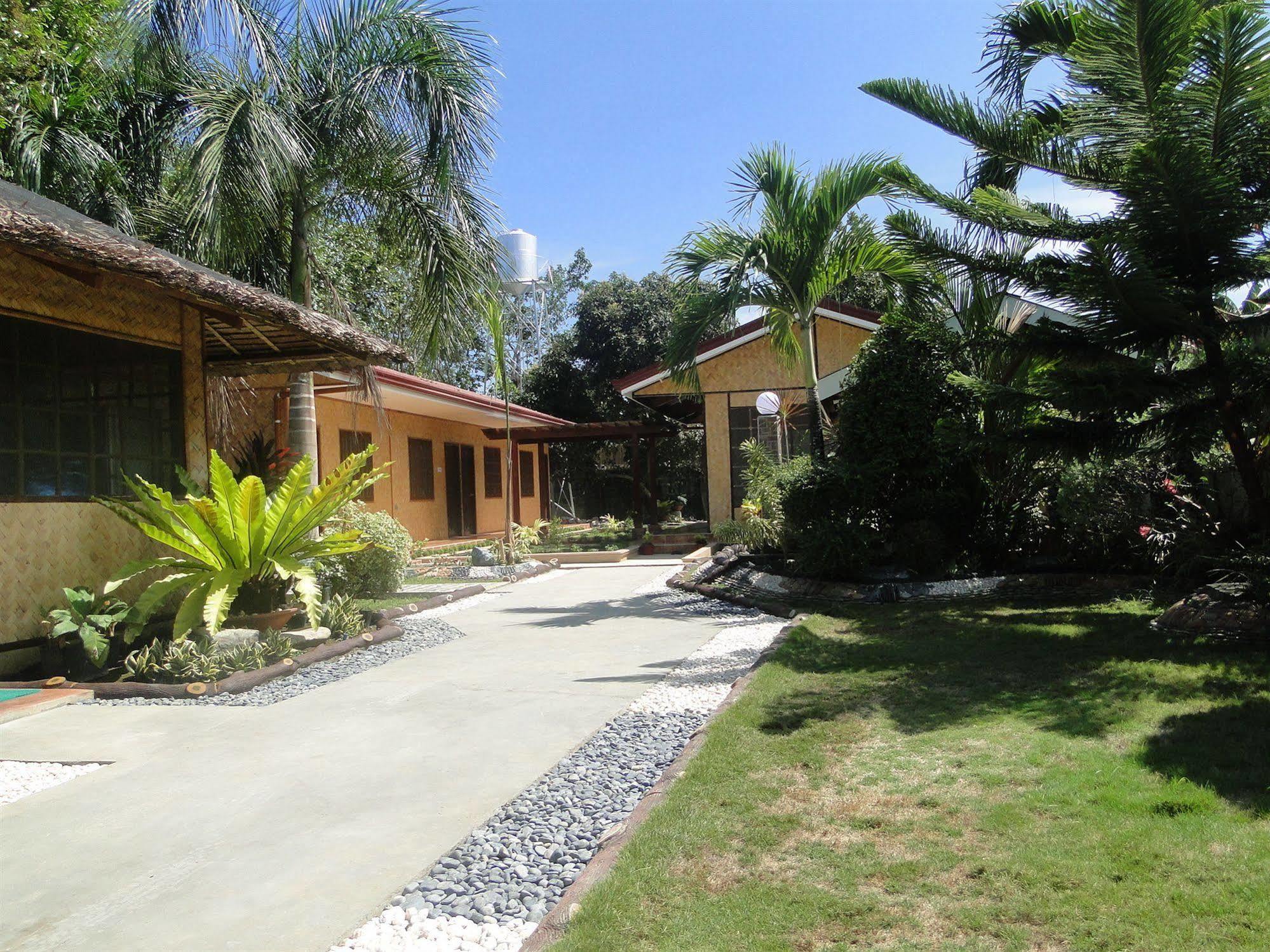 Susan'S Place Bed And Breakfast Puerto Princesa Εξωτερικό φωτογραφία